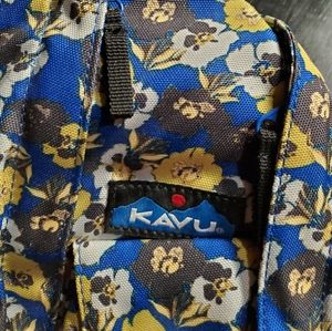 Kavu Bags - Kavu backpack with flowers Kavu Bags - Kavu backpack with flowers